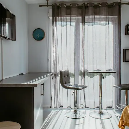 Sirius Apartament *